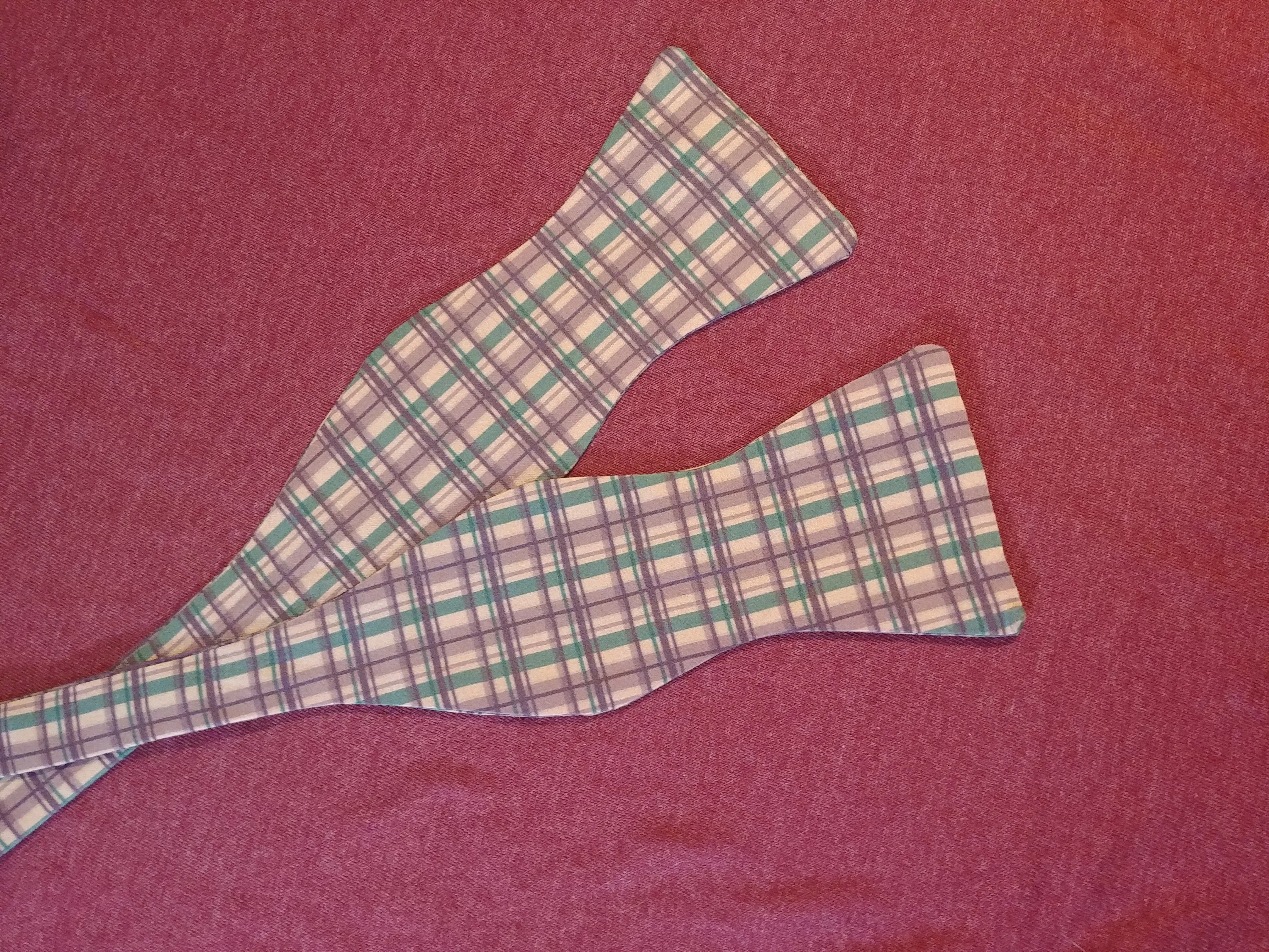 Angel Tartan Bow Tie - Aziraphale Cosplay Replica