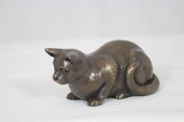 ORIELE BRONZE - CROUCHED CAT